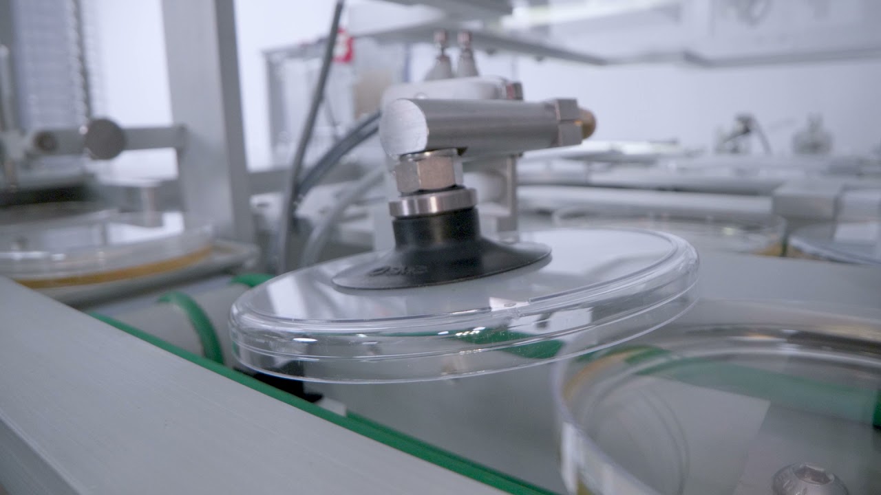 Petri Dish Filling Machine SOLO™ Model 922