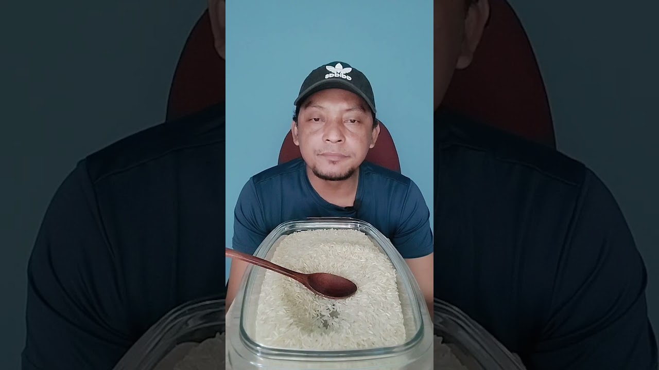 ASMR EATING RAW RICE MAKAN BERAS MENTAH NIKMAT SELALU#asmr#eating#raw#rice#makan 