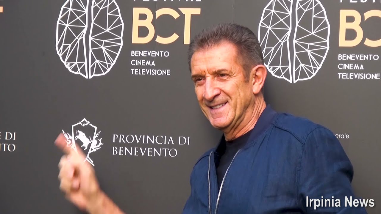 L'intervista ad Ezio Greggio: 