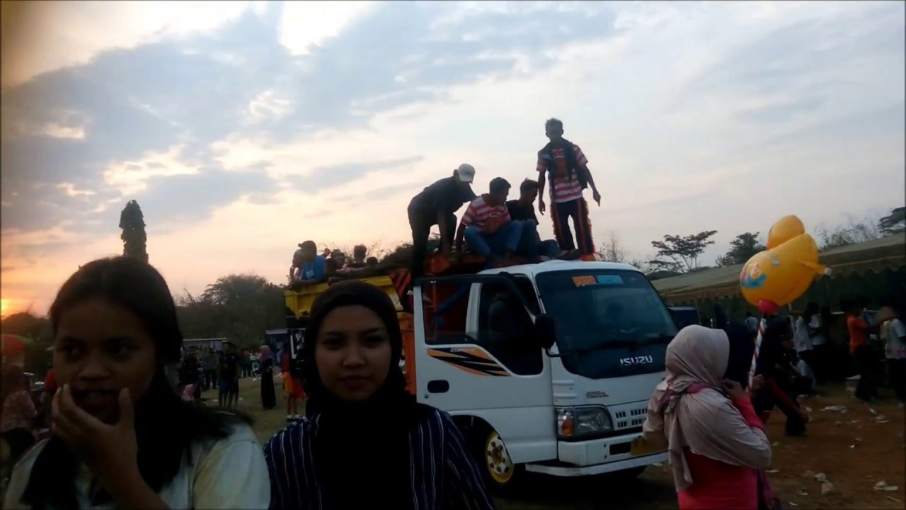 PARADE SOUND SYSTEM IN MANGKLENG FIELD - NGAWI
