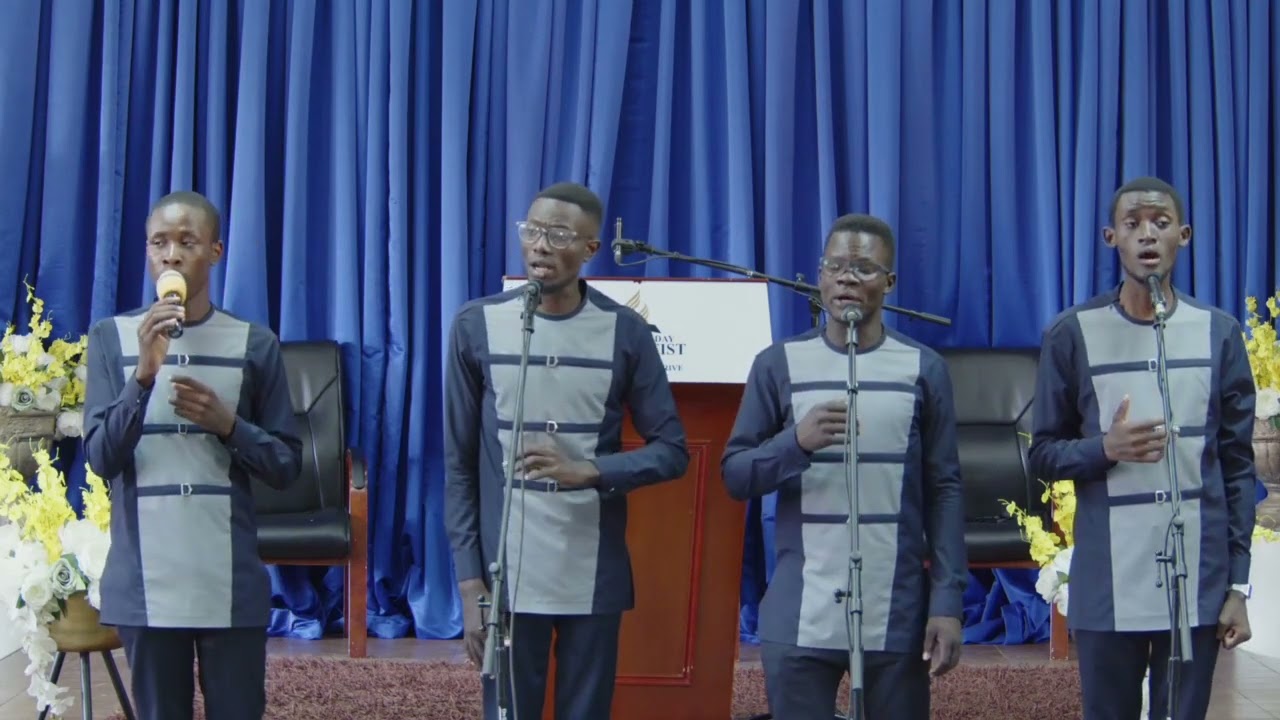 Advent Spreaders - Twende Kujulu (Live performance)