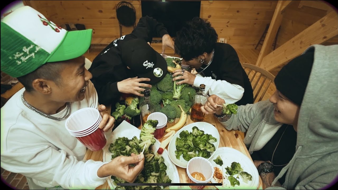 B.monkey - Green flower  (official video)