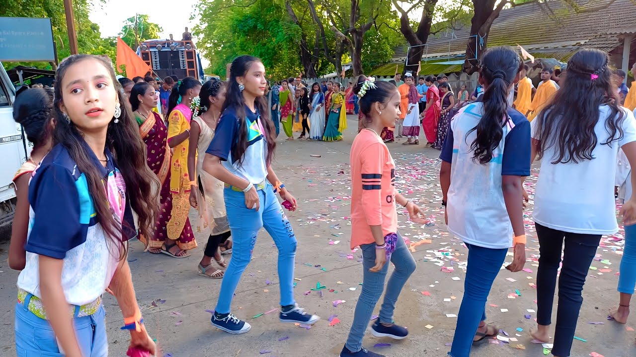 Aadiwasi Garba Dance | Tarpa King Dj Musical | At Dahanu Savta Hat | Radhu Bhai Aadiwasi
