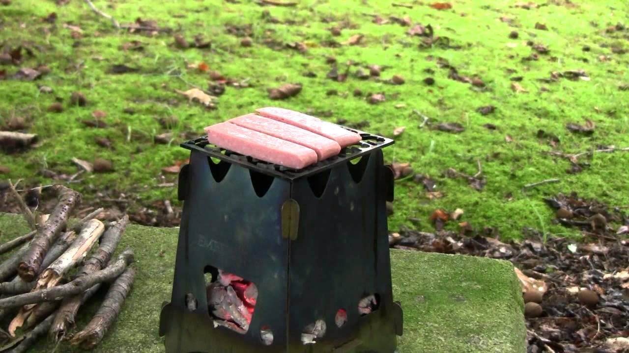 Cooking on the Flyz Grill Top by Dutchware Gear
