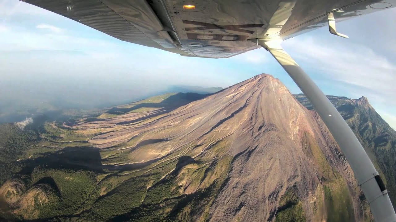 Volcan de Colima, Mexico