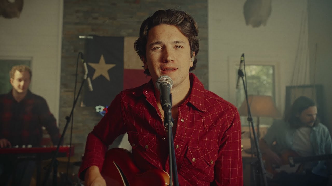 Drake Milligan - Wichita Lineman (Living Room Sessions)