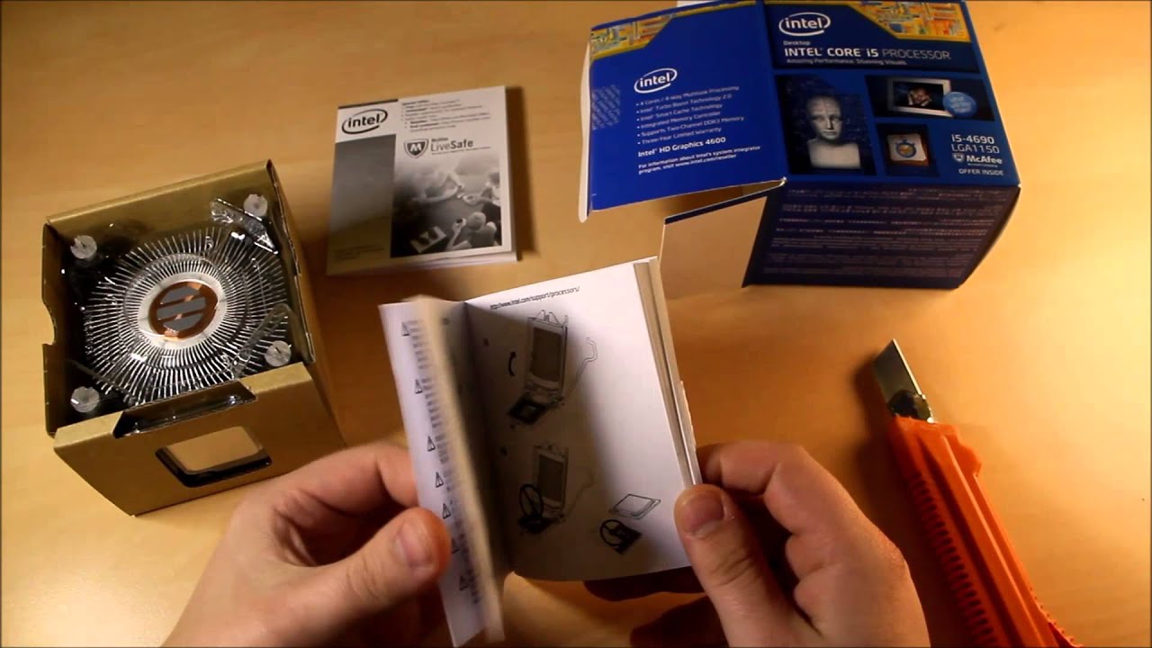 Intel&reg; Core&trade; i5-4690 Processor (6M Cache, up to 3.90 GHz) Simple Unboxing