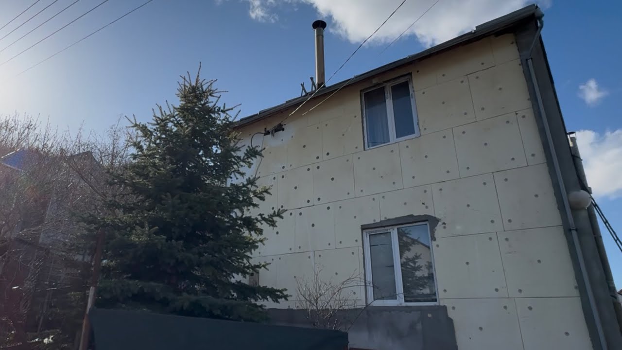 Обзор недорогой 2х этажной  дачи под лесом в Крыму, свет, вода, 6,5 соток участок