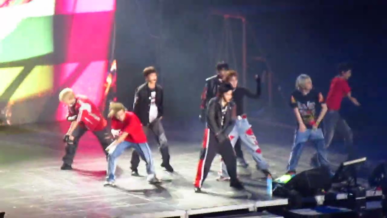 230122 Faster + 2 Baddies — NCT 127 in Chile