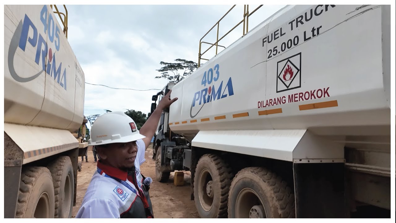 Renault Trucks K440 R6x4 Fuel Truck: Delivering Energy Across Taliabu&rsquo;s Rugged Landscape