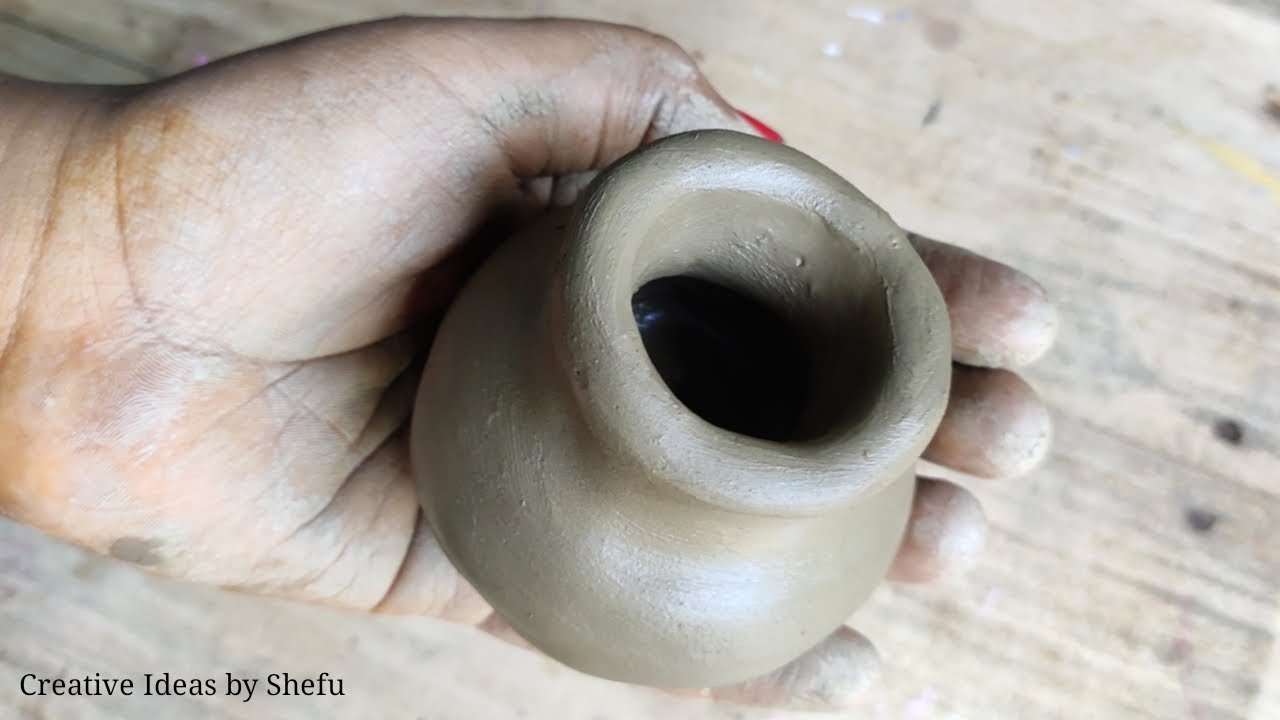 Easy way to make clay pot without wheel || hand made clay pot || how to make miniature clay pot