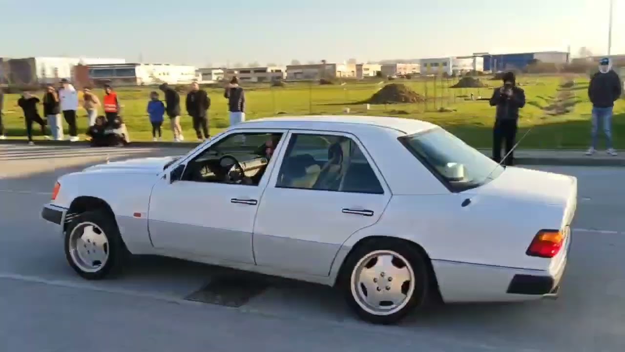 w124 200e Turbo (1)