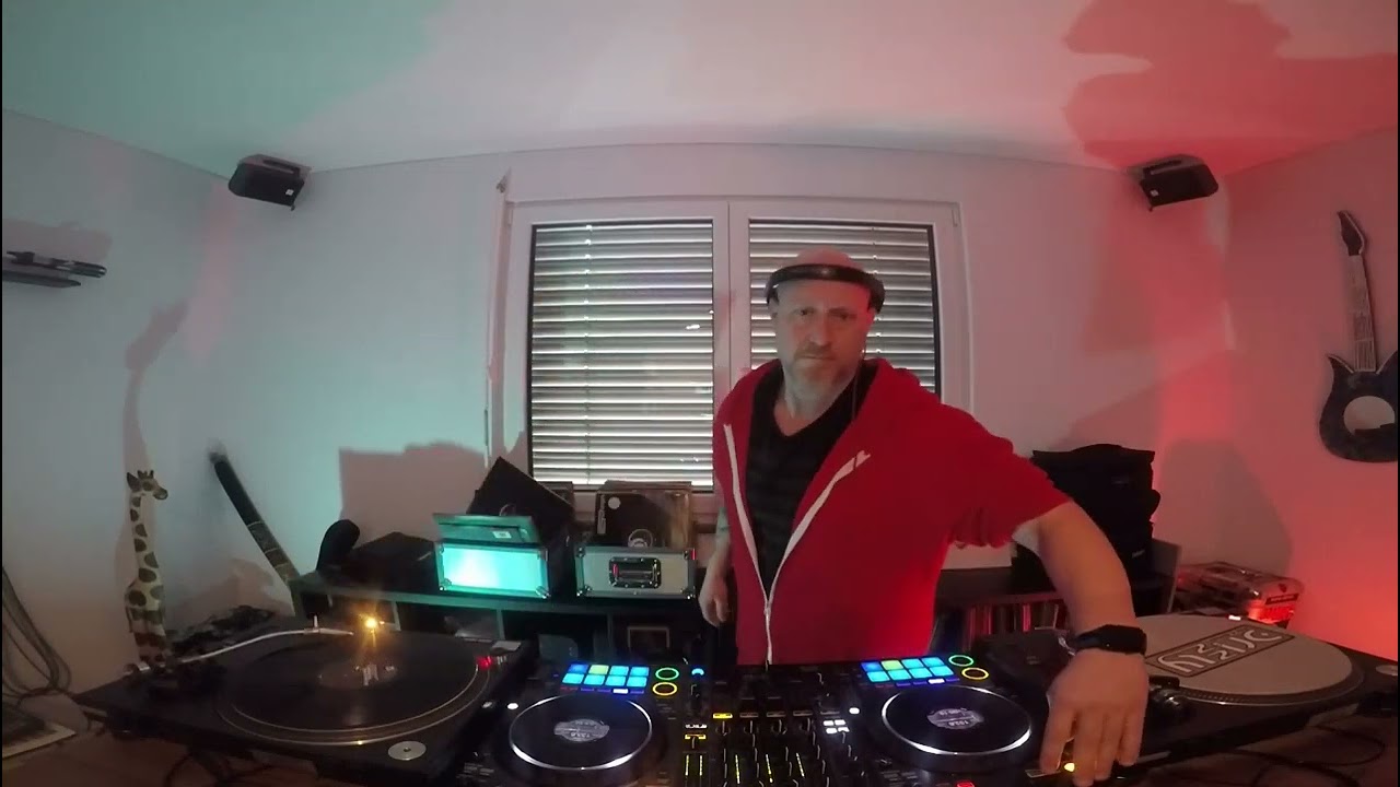 Robert Stahl @ His Studio ( Techno Set ) 20.12.2020