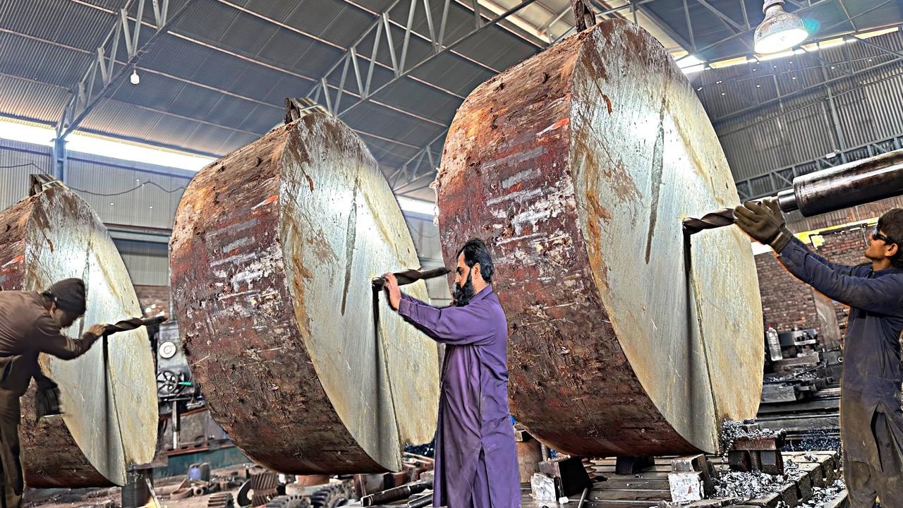 How we Turned Huge Metal into Industrial Beast with 100yrs old technology!