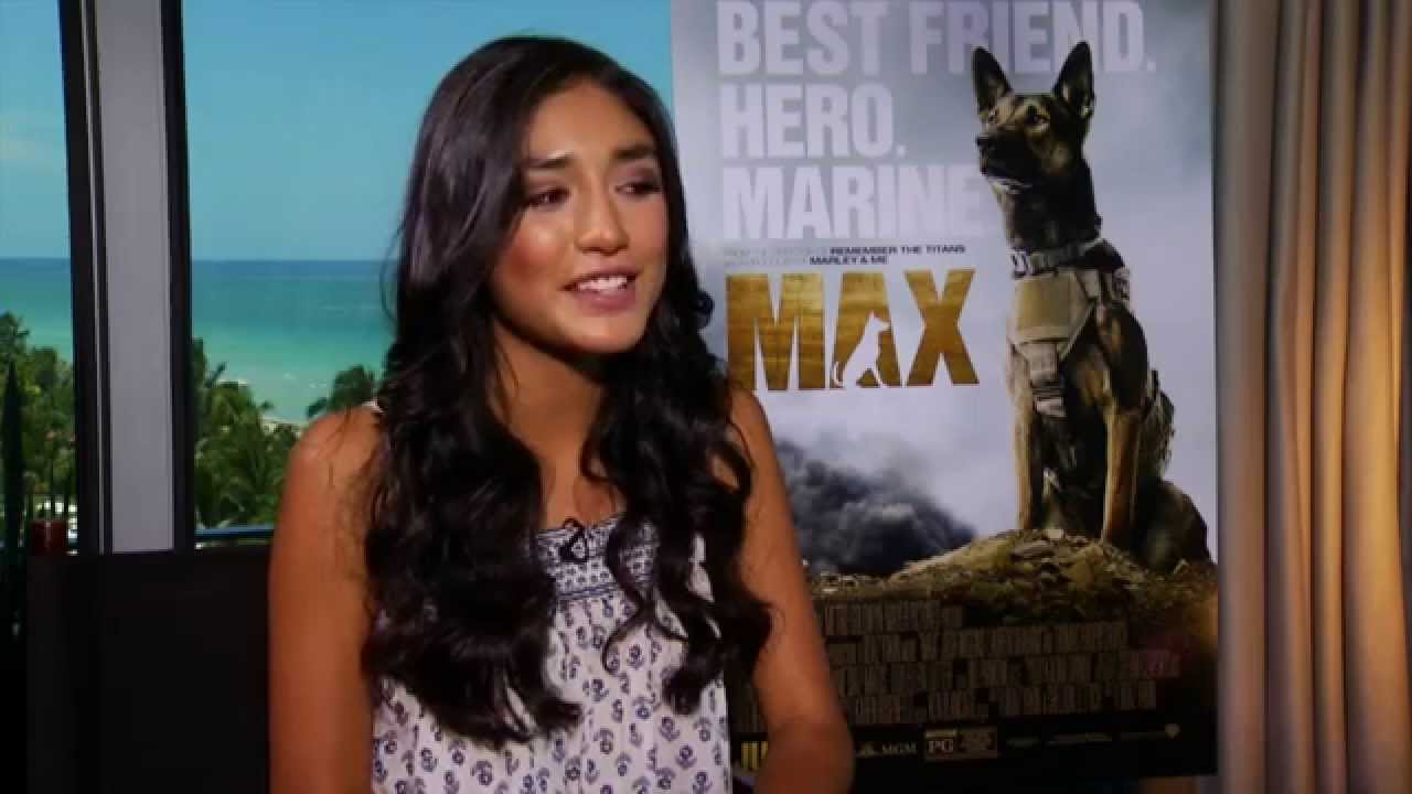 Max Interview with actress Mia Xitlali