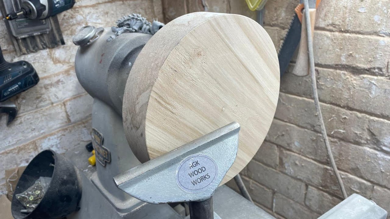 Woodturning-  How to Texture a Sycamore Bowl