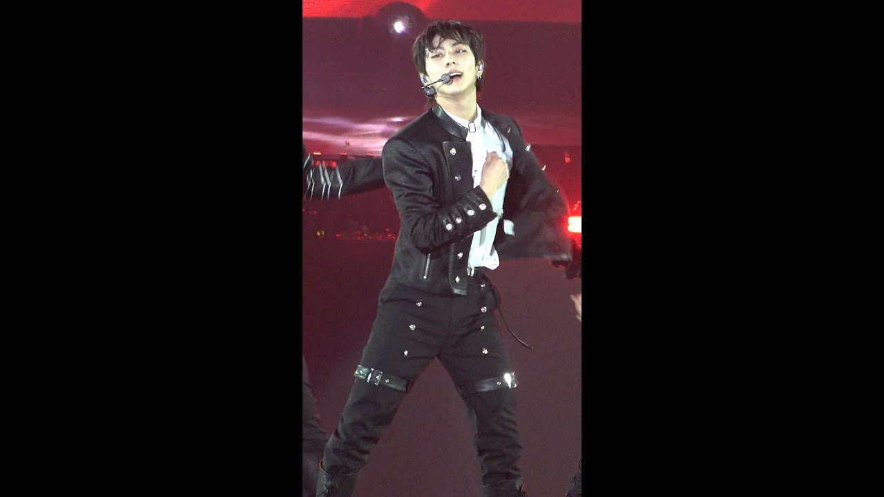 230218 CCMA Jungwon One in a billion + Future Perfect + Fever