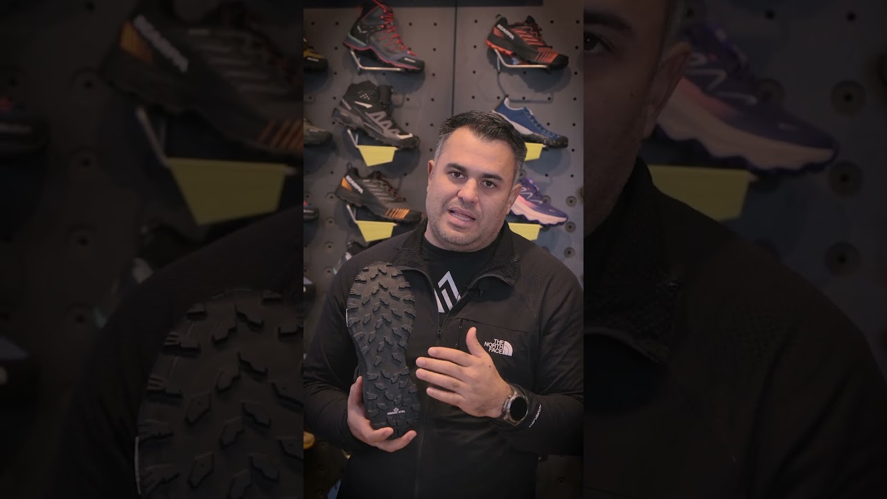 The North Face 𝗨𝗟𝗧𝗥𝗔 𝗙𝗟𝗢𝗪 𝟮 𝗚𝗧𝗫