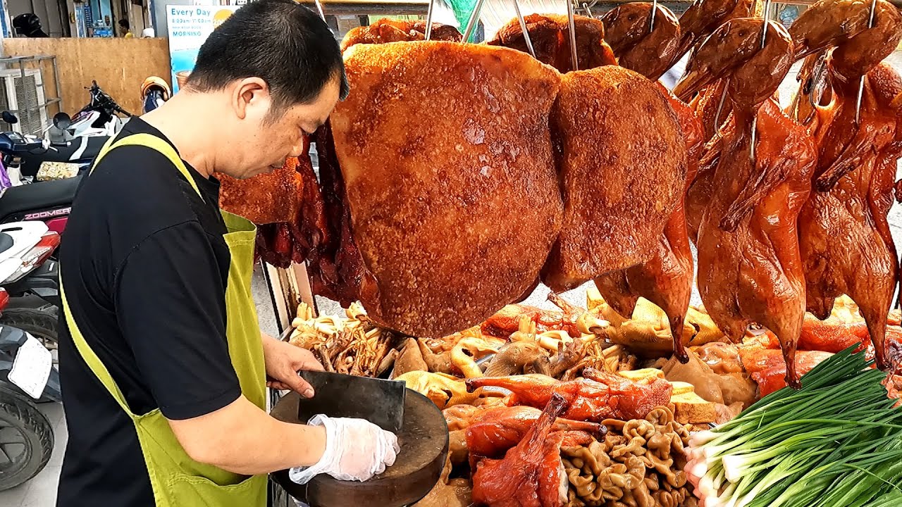 Cambodia Food Stall, Taste from a Chinese Man! BBQ Pork, Braised Pork & Roast Ducks