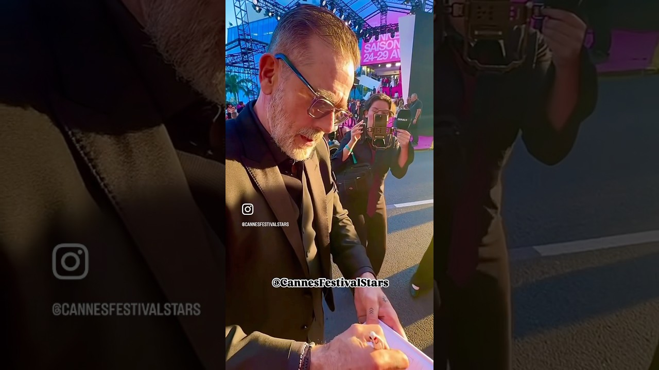 Jeffrey Dean Morgan @ Canneseries #walkingdead #negan #shlomiazria