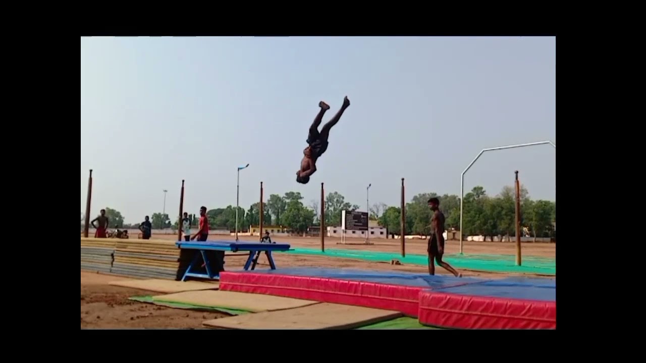 Teenage Guys Display Impressive Gymnastics Skills at Rural Place in India - 1204934