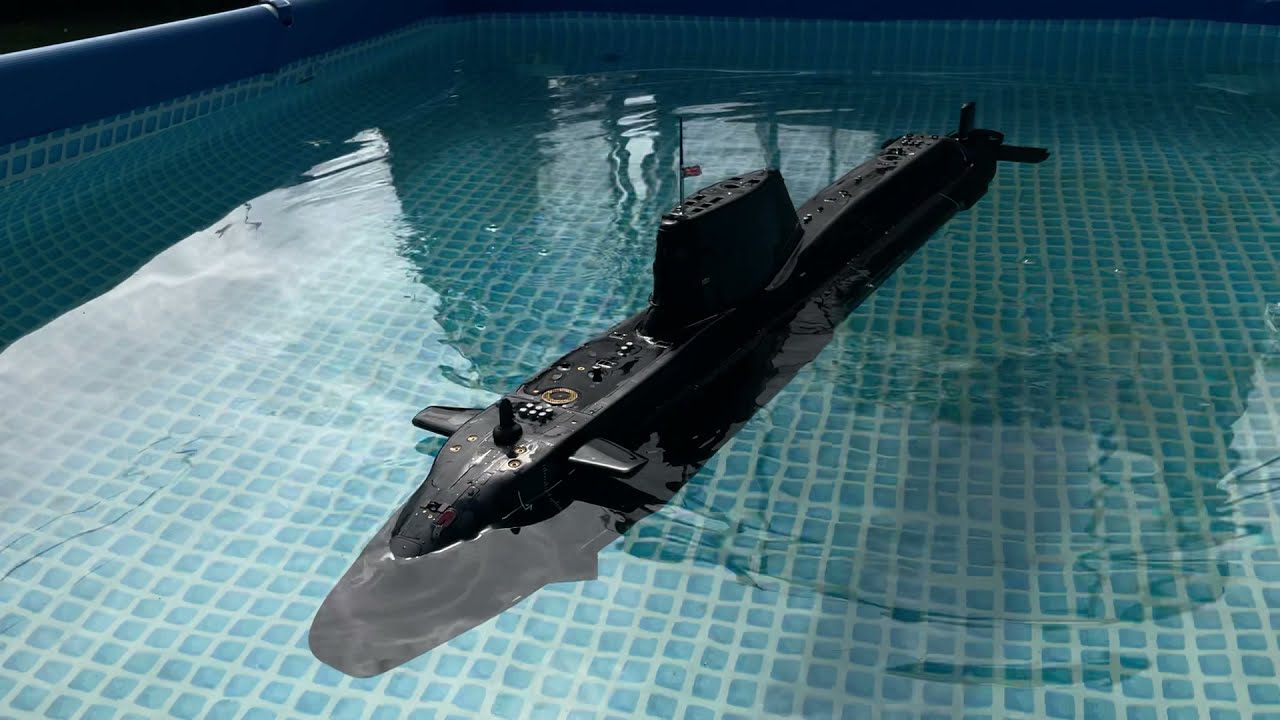 OTW HMS ARTFUL (Astute class) RC Submarine