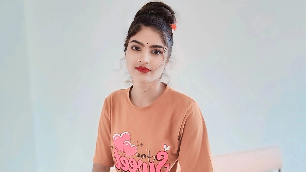 Anu vishwakarma is live ✨👀❤️