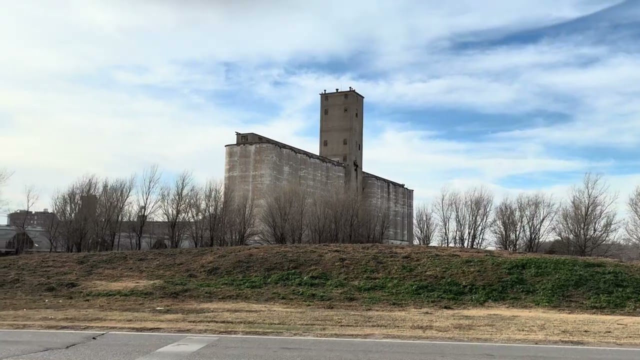 Enid OK grain elevators 10th st abandoned building Sarasota Tim 