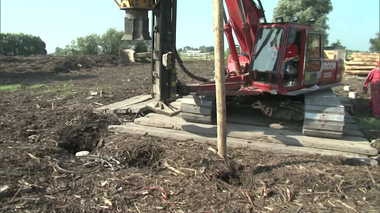 Vroom Funderingstechnieken Houten Heipalen met betonoplanger MPEG FULL HD