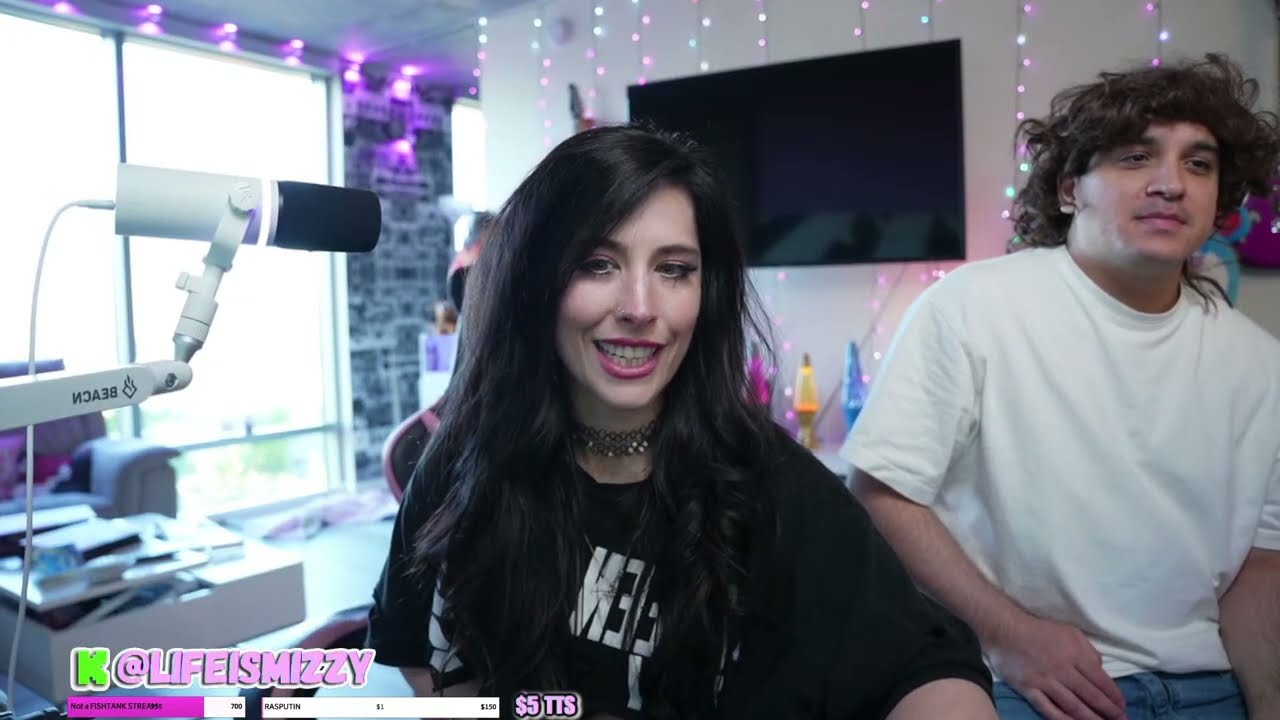 REACTING TO FISHTANK WITH IAN