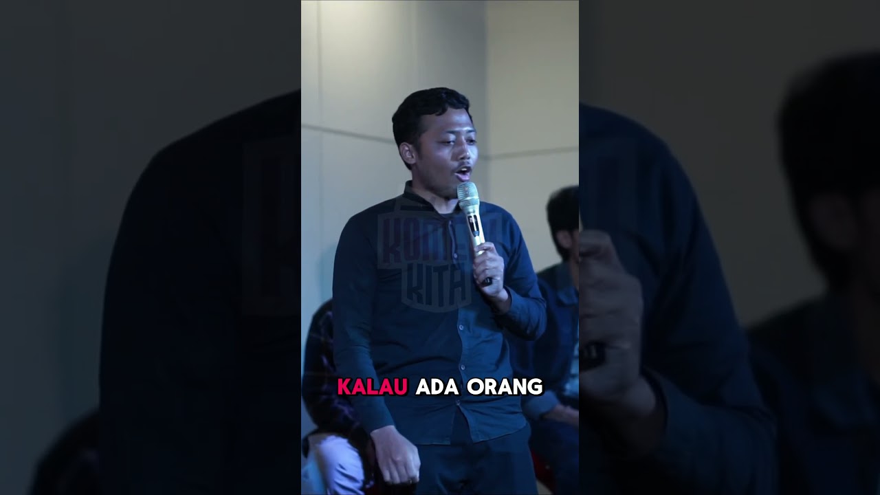 Sebuah kritik dari pemuda ambulu ini tentang banner Gus Fawait yg memenuhi kota Jember