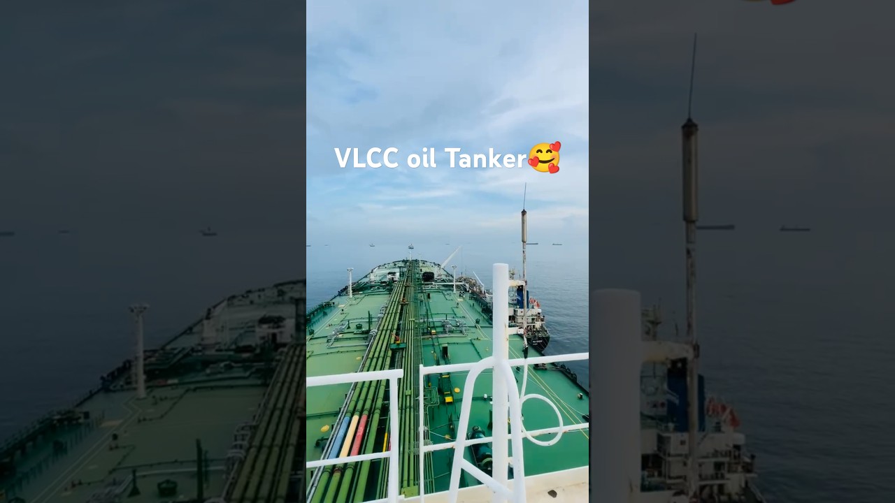 oil Tanker VLCC || aquaris star Nathalin|| #cow #cattleworld #oiltanker #food #oiltransportation