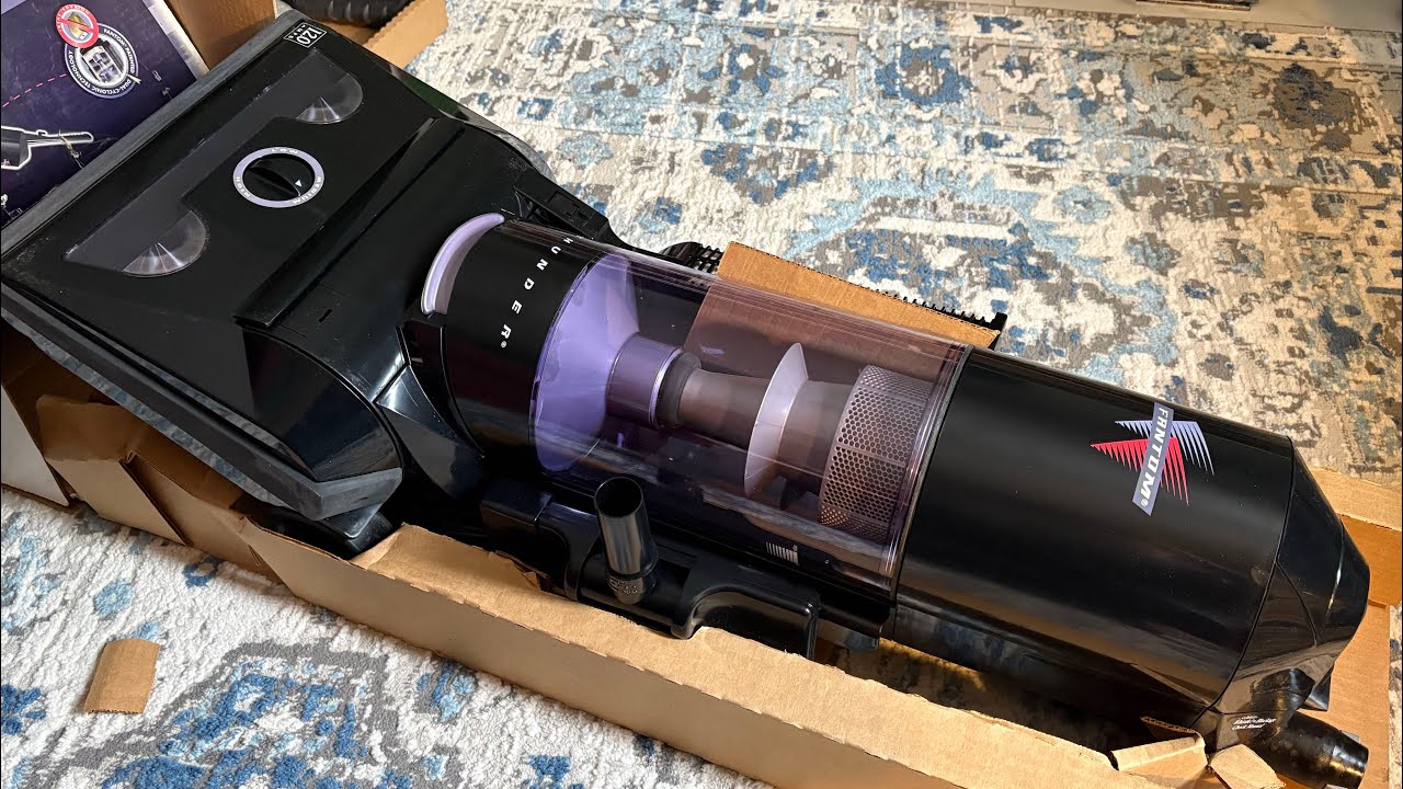 NIB Fantom Thunder Vacuum Unboxing!
