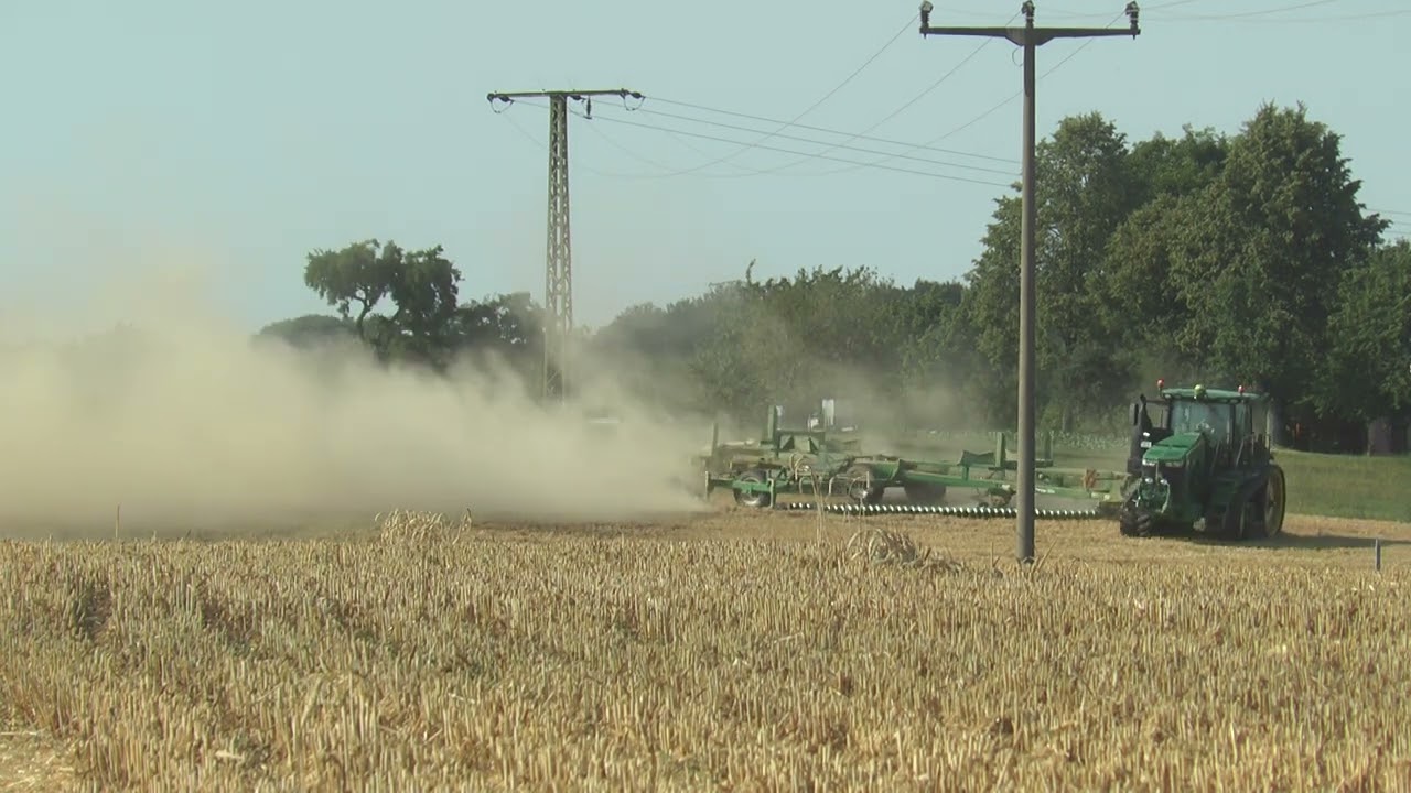 John Deere 8370RT tractor fast speed tillage with Kelly Diamond chain disc in Germany