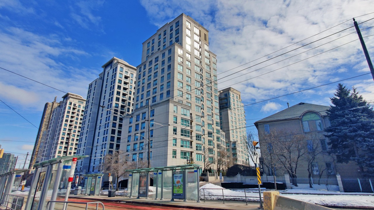 812 - 2111 LAKE SHORE BOULEVARD WEST, ETOBICOKE, ON, CANADA