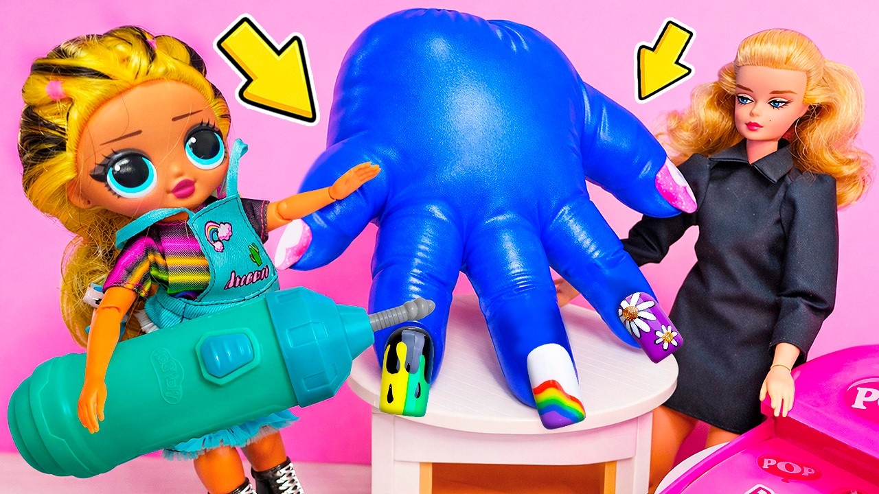 LOL Bebek kalıcı oje nail art kursuna gidiyor! LOL ve Barbie oyunları