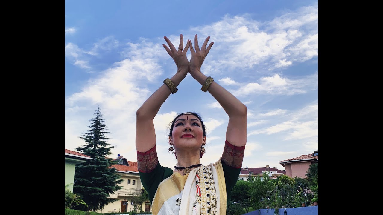 Bharatanatyam by Kassiyet - Sringara Lahari | Choreography of Guru Rama Vaidyanathan.