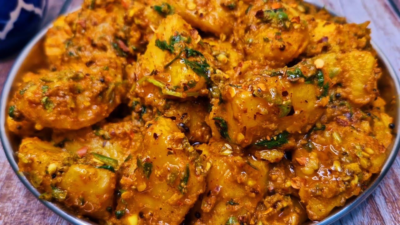 ये नए मसालेदार चटपटे आलू का स्वाद आपको दीवाना बना देगा | Sukhi Aloo Ki Sabji | DryAloo Sabzi Recipe