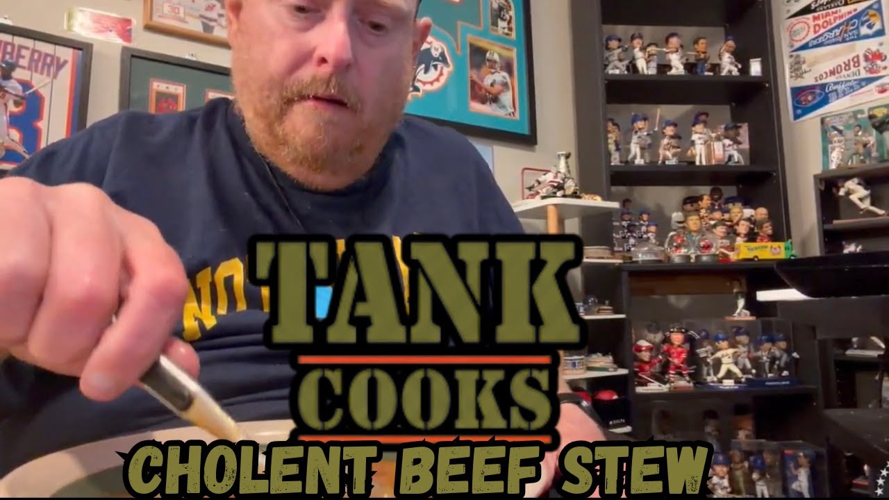 Tank Cooks Cholent — тушеная говядина