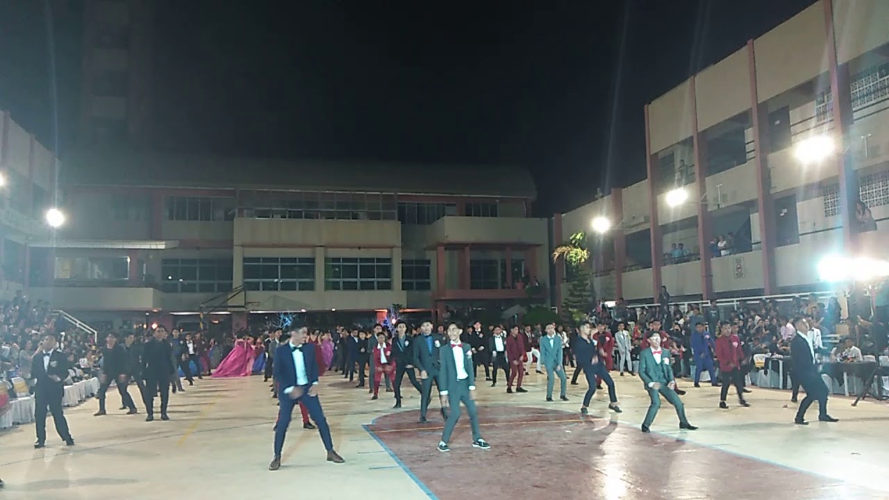 Mabini Colleges JS Prom Discotillion...