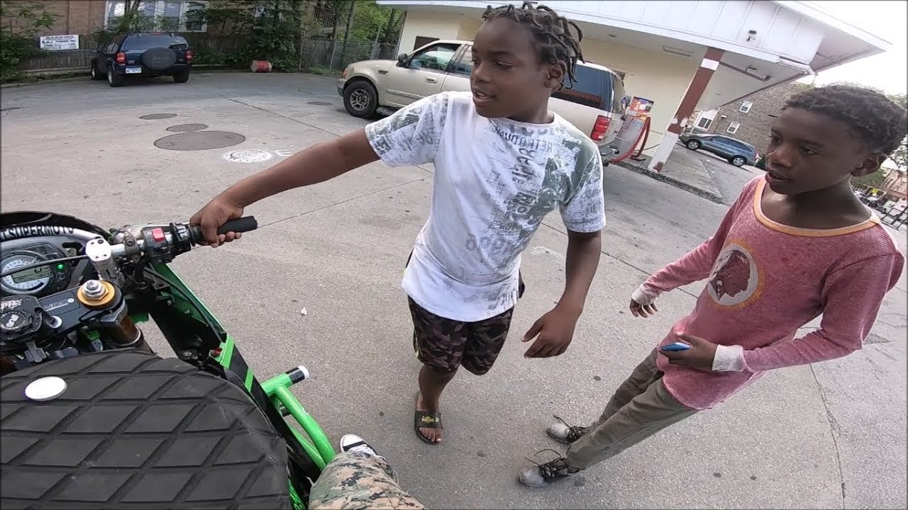 Потрясающие филадельфийские чизстейки в O'Block! (#HoodEats, эпизод 3)