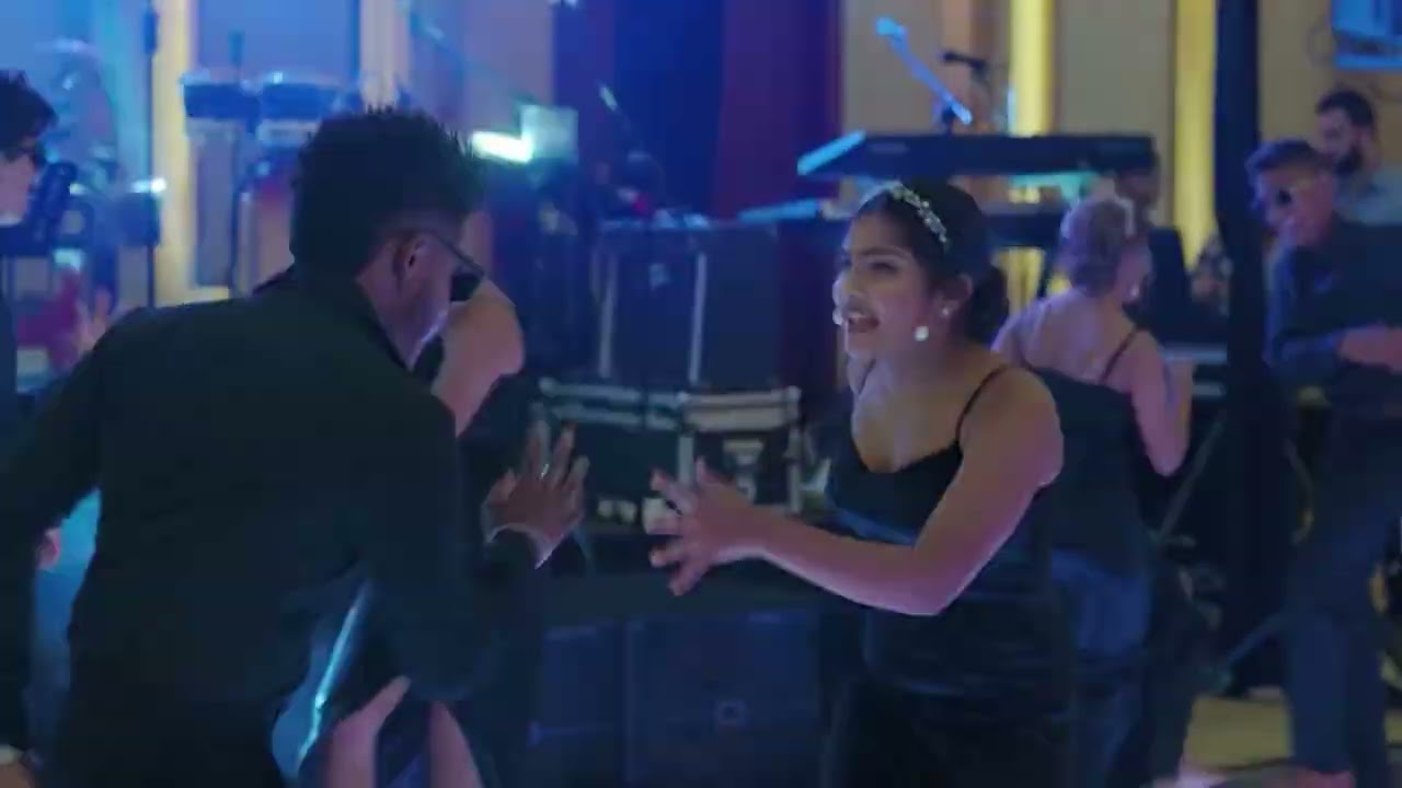 Our Surprise Dance Prasa & Hima ☺️💃🏼 කොල්ලෙක් නටාගන්න බැරුව කොරවුන දවස😬😂🤪