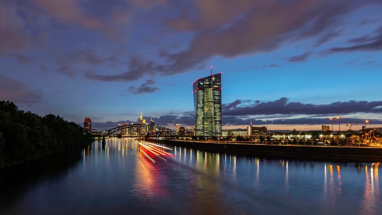 Schiff mieten Rhein Main Frankfurt Partyschiff mieten I Virtueller Rundgang mit Captain Franky