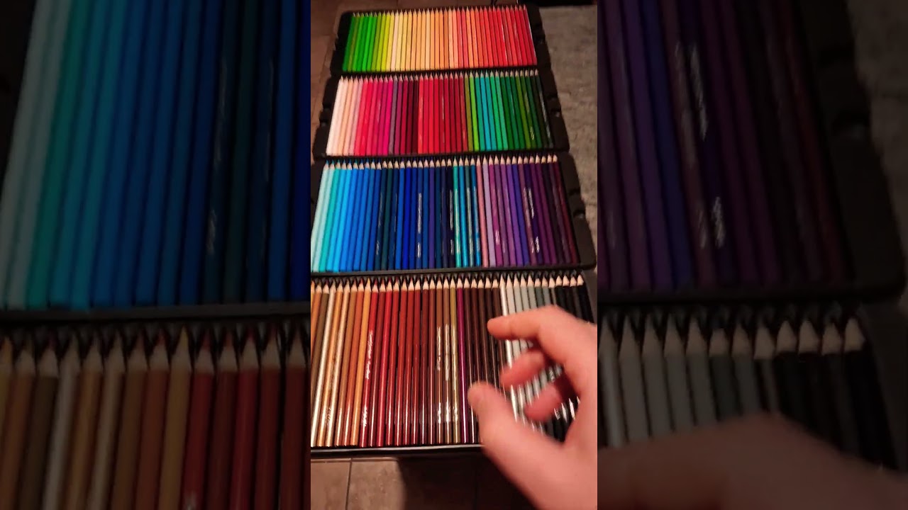 Il Giocherellone colora con i Pastelli per disegnare i suoi schizzi di architettura e pittura ✏️