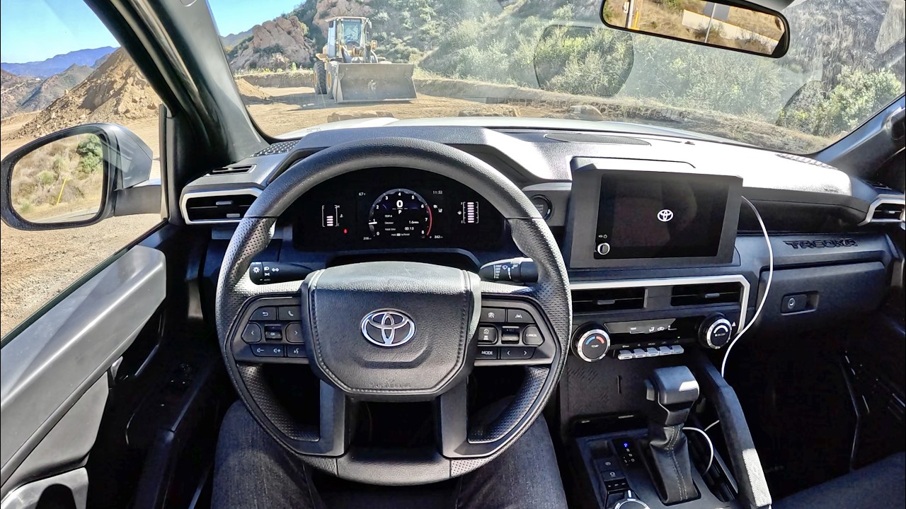 Toyota Tacoma SR XtraCab (8AT) 2024 года — впечатления от вождения