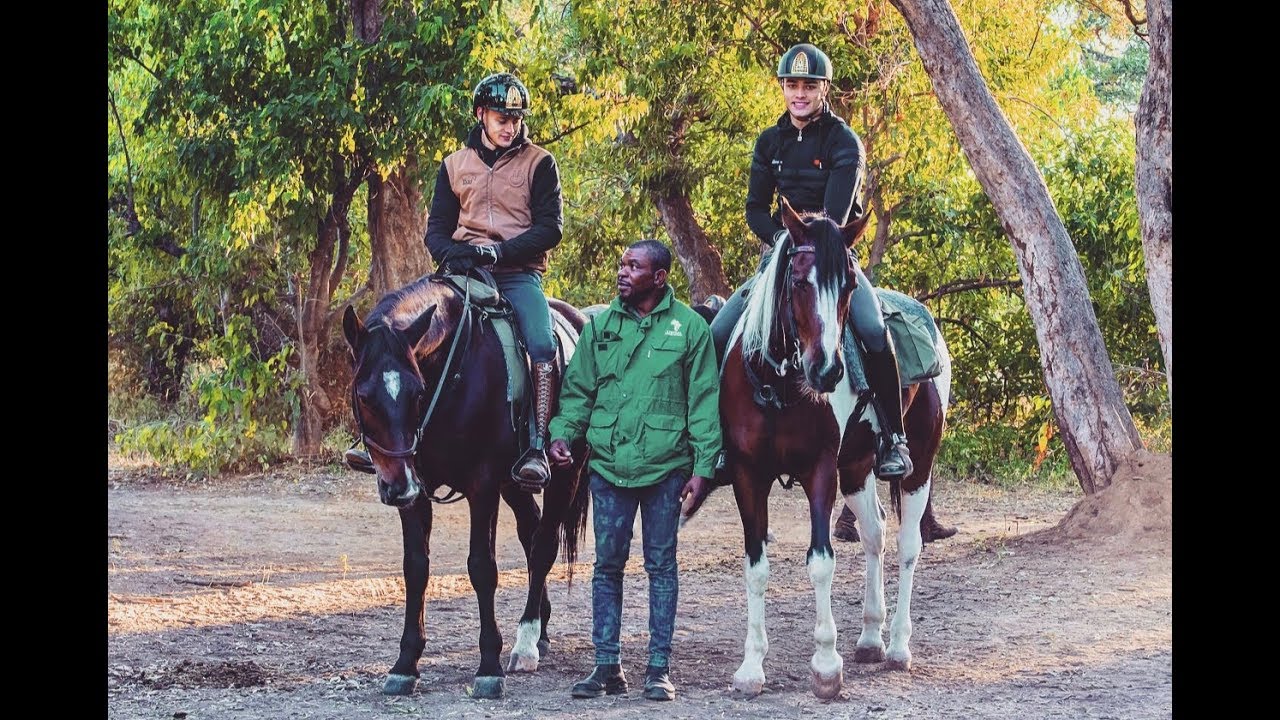 AFRICAN HORSE SAFARI... (we saw a leopard) Part 3
