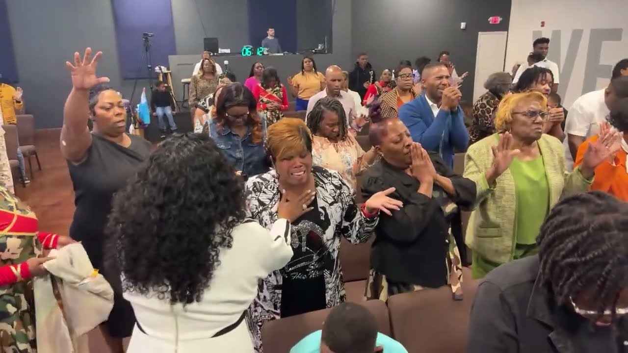 Pastor Tamara Bennett ministering in Southaven, Mississippi! Pt. 2 (3.15.24)