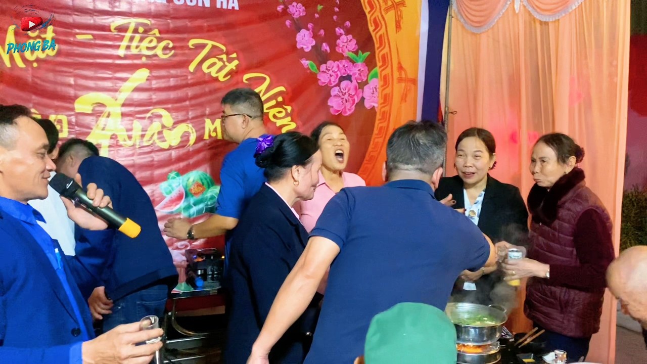 Year End Party.Đoàn Thanh Niên Và Cựu Thanh Niên Làng Sơn Hà Gặp Mặt Tất Niên Chào Xuân Bính Ngọ.