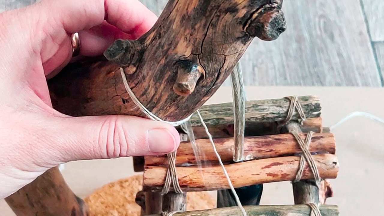 I took some branches and a snag, and got a super rustic decor idea, easy and fast!