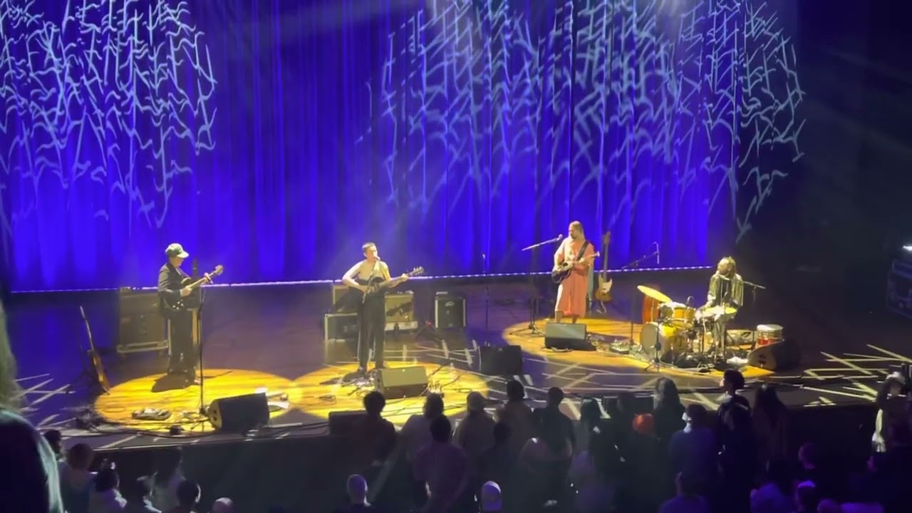 Big Thief Vampire Empire 2.7.23 Ryman Nashville
